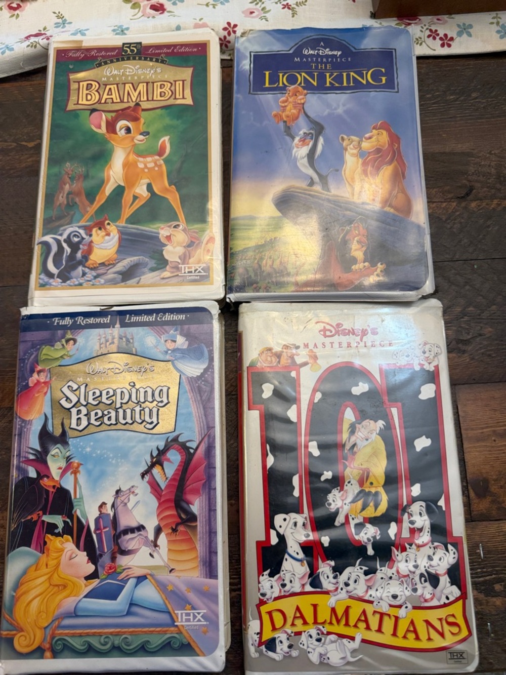 Vintage Set of 4 Walt Disney VHS tapes sleeping beauty 101  Dalmatians Lion King